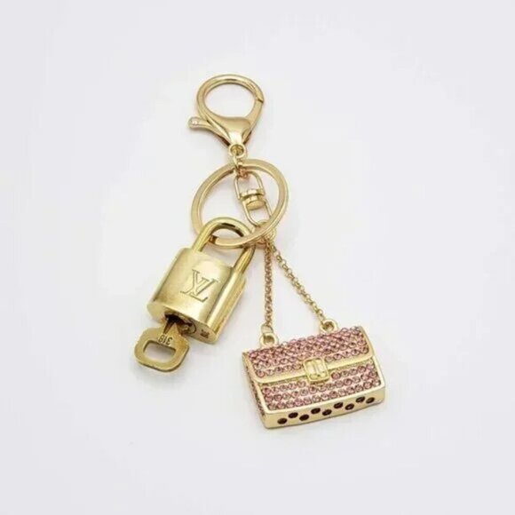 100% Auth Louis Vuitton Lock & Key with unbranded Bagcharm, Keycharm, Keychain - Picture 1 of 6
